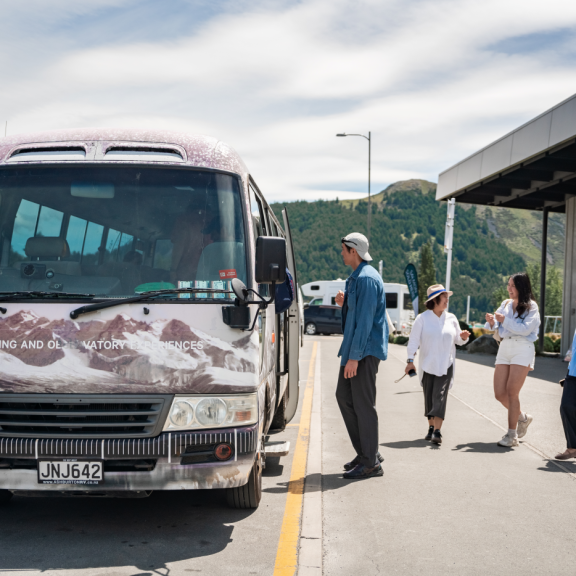 Mt JOhn Day Bus